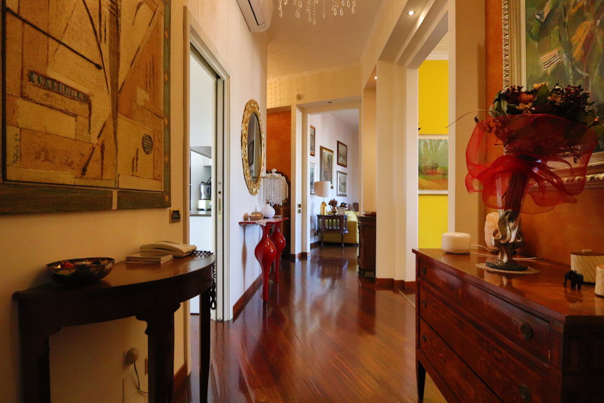 prestigioso appartamento centro lissone foto13