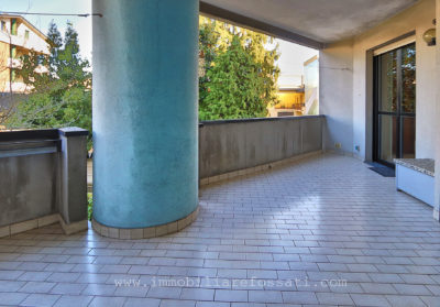 Bilocale terrazzo centro Lissone planimetria