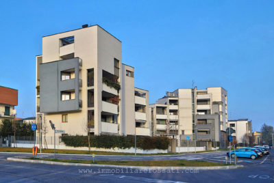 grande bilocale moderno lissone foto4