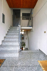 piccolo bilocale centro lissone foto53