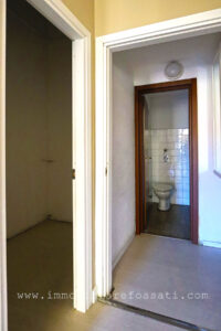 negozio centro storico lissone foto7