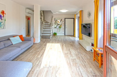 appartamento in villa foto2