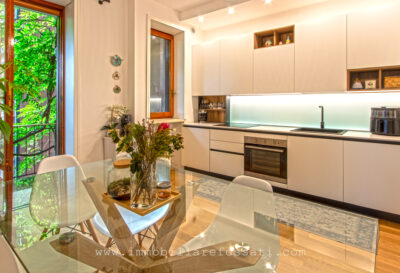 trilocale signorile terrazzo Monza foto11
