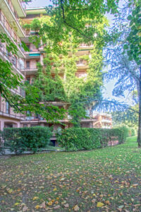 trilocale signorile terrazzo Monza foto36
