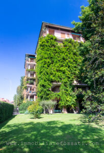trilocale signorile terrazzo Monza foto37